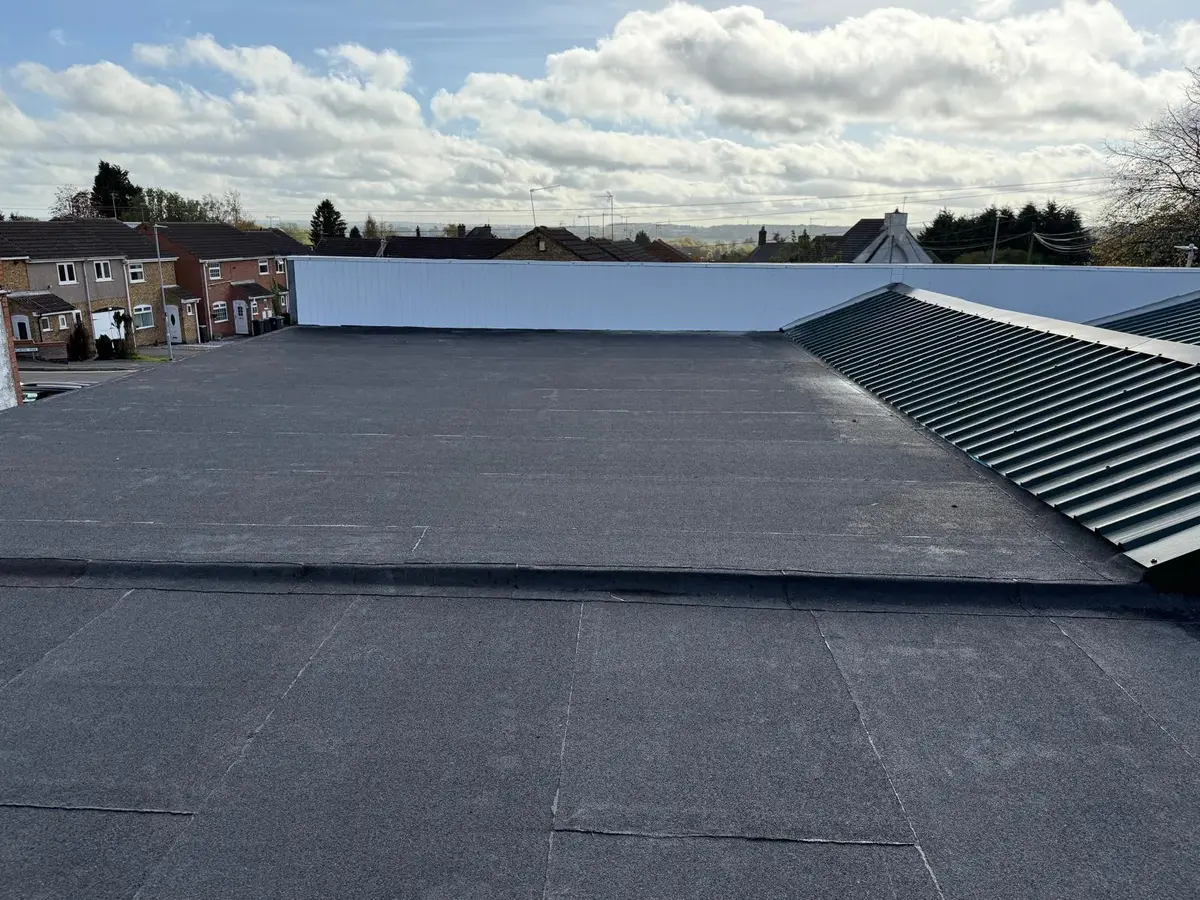 Cladding & Commercial - Photo 2